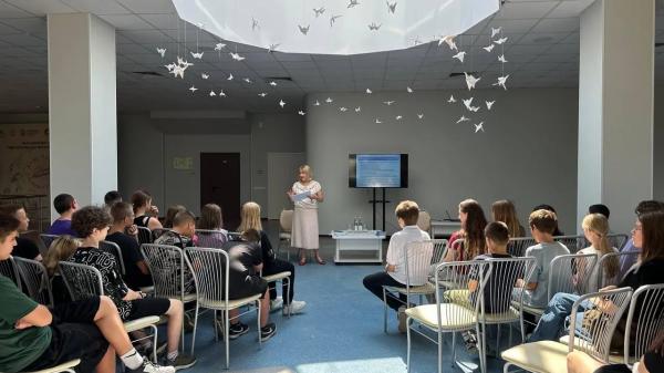Подмосковный омбудсмен Ирина Фаевская провела лекцию в&nbsp;детском лагере &laquo;Литвиново&raquo;