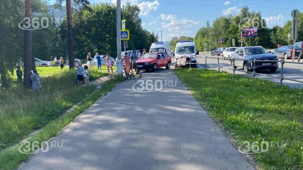Водитель &laquo;Лады&raquo; сбил двоих детей на&nbsp;велосипедах в&nbsp;Раменском