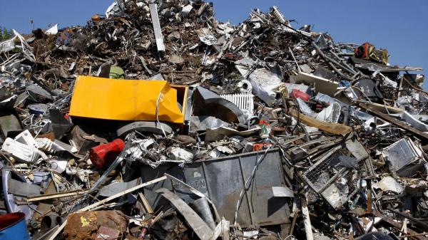 Россиянка оставила двухлетнюю дочь на&nbsp;свалке и&nbsp;ушла в&nbsp;магазин