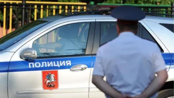 Прохожий изрезал лицо 11-летней девочке в&nbsp;Омске