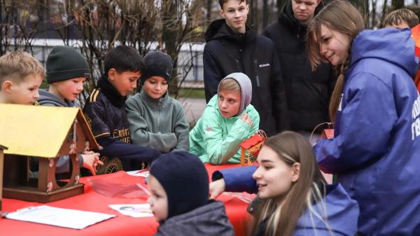 Экологический праздник &laquo;Синичкин день&raquo; отметили в&nbsp;парке в&nbsp;Зарайске