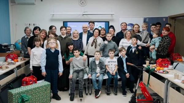 Новогодние желания детей исполнились в&nbsp;Лосино-Петровском