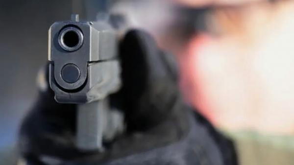 В&nbsp;Петербурге подросток ранил девушку в&nbsp;голову из&nbsp;пистолета