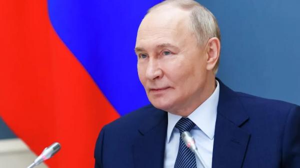 Путин присвоил звание &laquo;Мать-героиня&raquo; пяти жительницам России