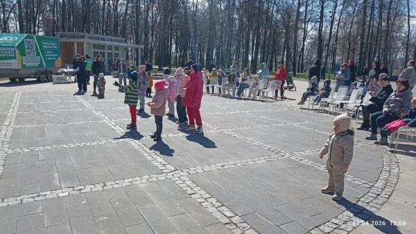 Праздник в парке: как прошел субботник в Воскресенске