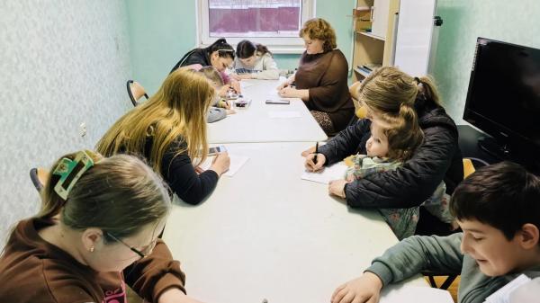Акцию &laquo;Письмо солдату&raquo; с&nbsp;участием детей и&nbsp;взрослых провели в&nbsp;Химках
